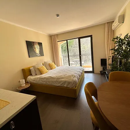 Апартамент Bendita Mare - Golden Sands *